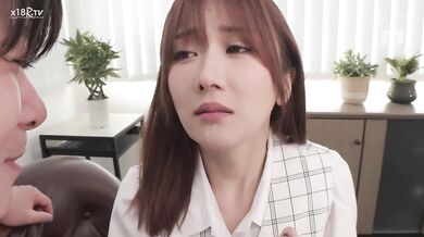 【中文字幕】妊娠中の私は、大好きな夫のために大っ嫌いな元カレ（大手取引先）のチ●ポをおしゃぶりごっくんし続けた… 大槻ひびき